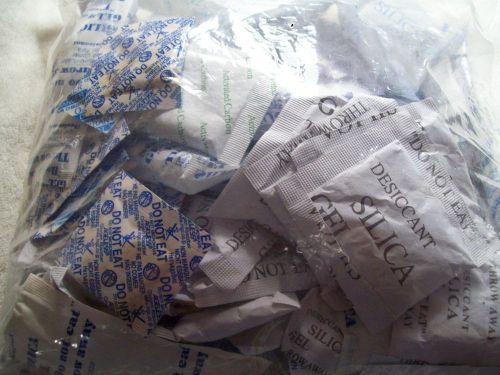 GALLON SIZE BAG OF USED SILICA PACKETS