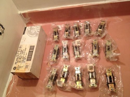 15pcs BRAND NEW GE 3 WAY GROUNDING TOGGLE SWITCH BROWN #GE1453-2GUPC 15A 120VAC