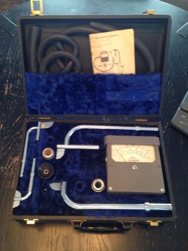 ALNOR TYPE 3002 VELOMETER IN CASE