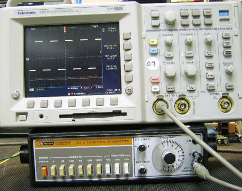 B&amp;K model 3010 function generator , NIST-calibrated