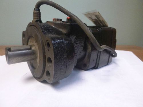 White Hydraulic Motor # RS1403210Z1A1