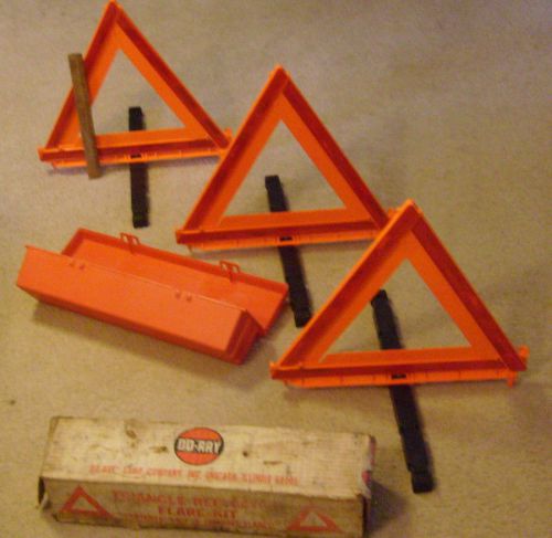 Emergency Reflector 3 Triangle Warning Flare-Kit Do-Ray Lamp Company No. 99A NIB