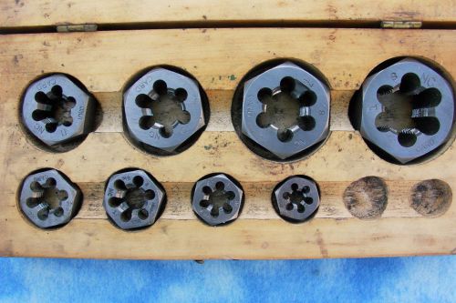 Vintage S. W. Card Division  Set No. 822 Hexagon Rethreading Die Set