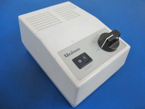 Union Microscope Halogen Light Source Power Supply ET201-6B