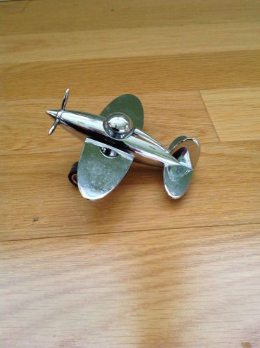 desk top magnetic airplane paperclip holder