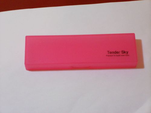 6.5&#034; x 2&#034;  Plastic Pink Pencil Box