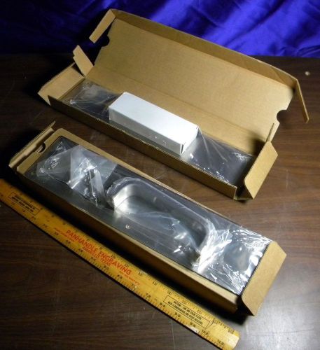 Rockwood assa abloy 122 x 70c us32d 4&#034; x 16&#034; stainless door pull plate &amp; handle for sale