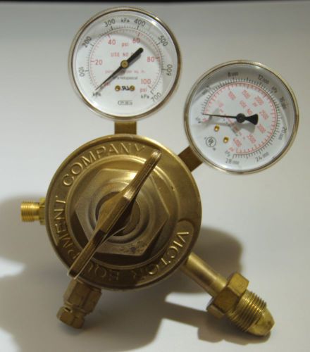 VICTOR OXYGEN PRESSURE REGULATOR MODEL VTS 450D 3000 PSIG