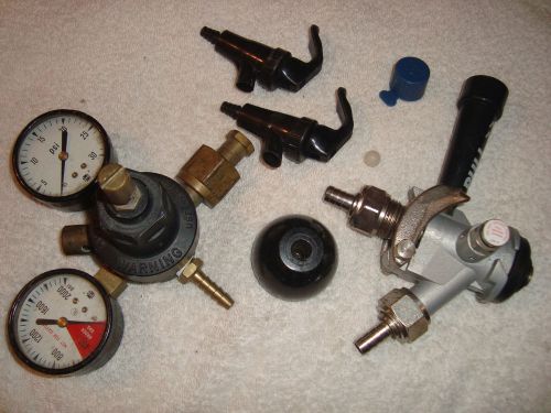 CO2 REGULATOR, GAUGE KEG BEER TAP PARTS, HOMEBREW, NORGREN R82-200-ENEA, BANNER