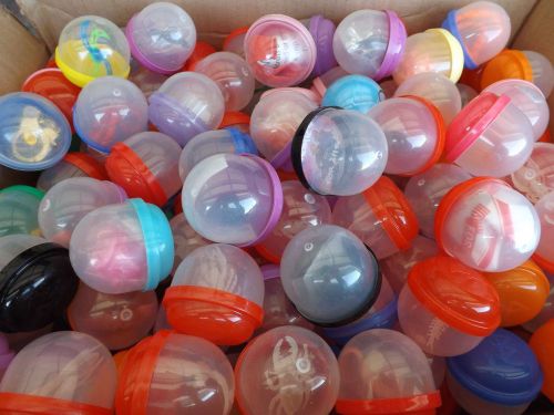 2&#034; Vending Capsules   60 each