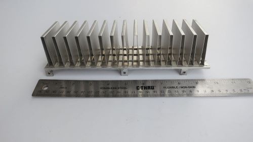 Large Aluminium Heat Sink - 9 1/2 x 2 11/16 x 2  - 15 fins 60 vertical surfaces