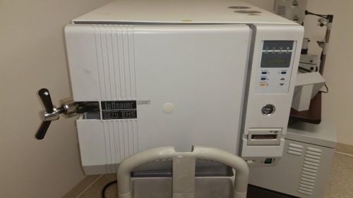 Tuttanauer 3870 EHS Table top prevac sterilizer with printer