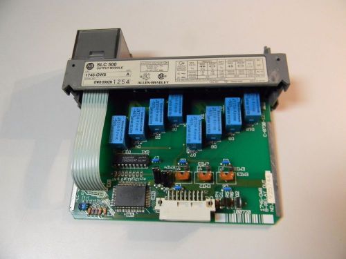 ALLEN BRADLEY 1746-OW8 SER. A OUTPUT MODULE