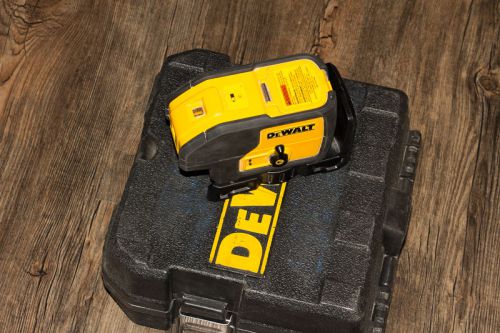 Dewalt DW 083 3 Beam Laser Pointer with Case