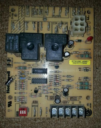 Honeywell furnace control circuit board  st9120c4040 for sale