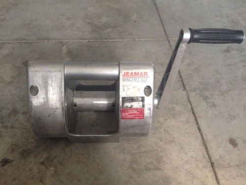 Jaemar CMA 1100 Aluminum Marine grade  2 speed manual winch 1100lb capacity