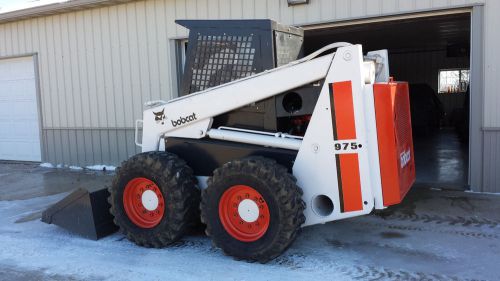 Bobcat 975