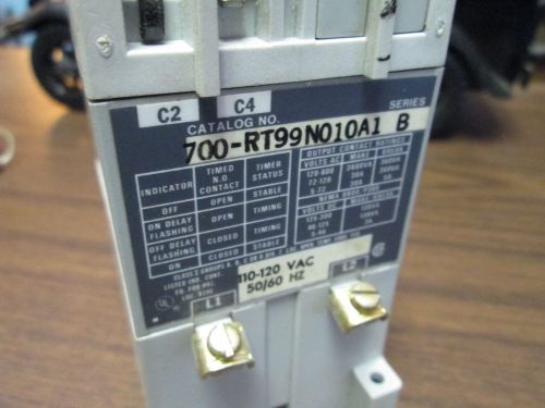 SOLID STATE TIMER On Delay 120 vac 50/60hz ALLEN BRADLEY 700-RT99N010A1 B series