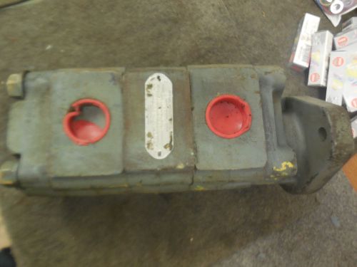 COMMERCIAL HYDRAULIC PUMP # P30B697BEYL20-98BYL20 MAGIC INDUSTRIES  MOD 35