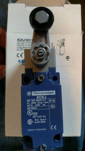 xckj10511 limit switch