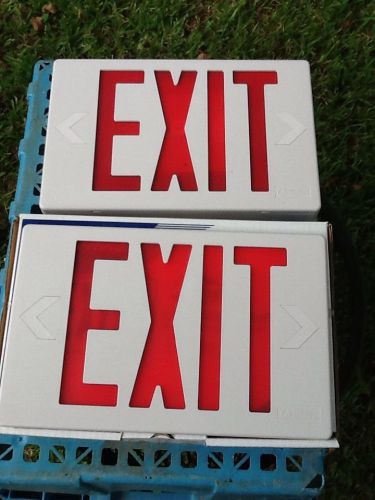 Lithonia Lighting Contractor Select LED exit Sign-Dual Voltage 120/277