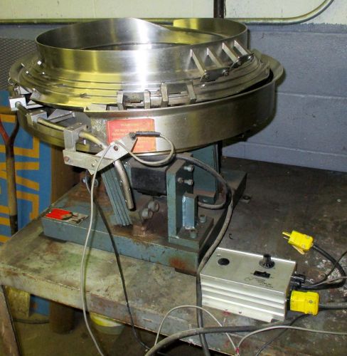 18&#034; S.S. VIBRATORY FEEDER BOWL W/CONTROLLER &amp; CHUTE