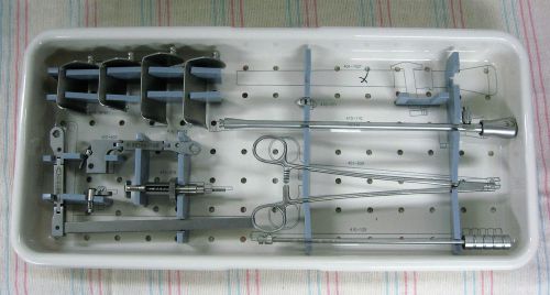 Estech Retractor Set