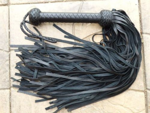 SUPER THUDDY Black PREMIUM Leather Flogger - 100 TAILS - HORSE TRAINING TOOL