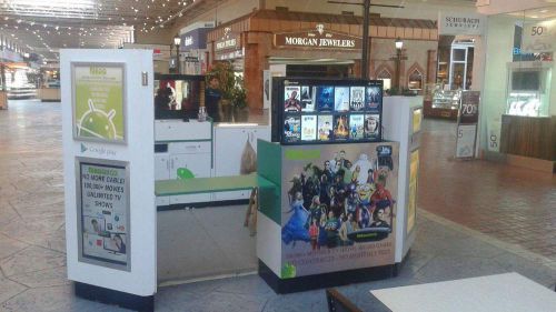 Custom 10X10 Retail Mall Kiosk