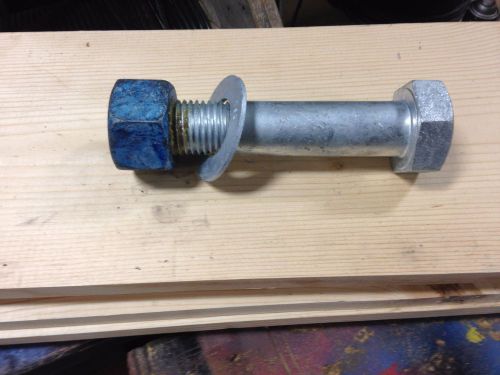 1 1/2&#034; x 7&#034; Bolt, Washer, Nut