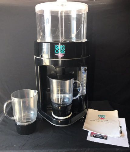 Island Oasis SB-3X Smoothie Frozen Drink Machine w Manual &amp; 2 Pitchers