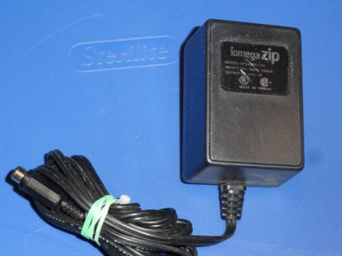 T2: ORIGINAL IOMEGA ZIP AC ADAPTER APS48ER-110 5V 1A