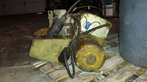 2 ton (4,000#&#039;s) yale chain hoist w/ trolley for sale