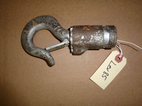Hoist hook    3 1/2&#034; x  3 1/4&#034;   with safety latch  lev85 for sale