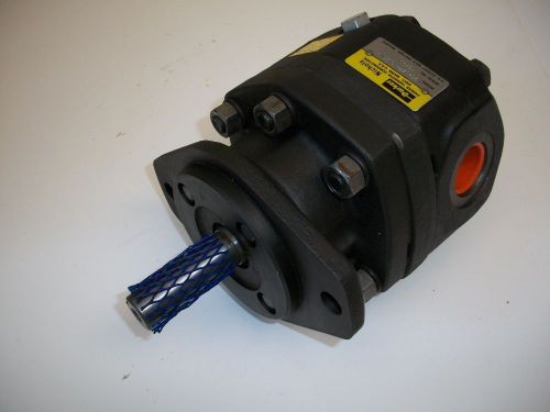 Parker hannifin m2b-127-16s20nb hydraulic pump parker nichols for sale