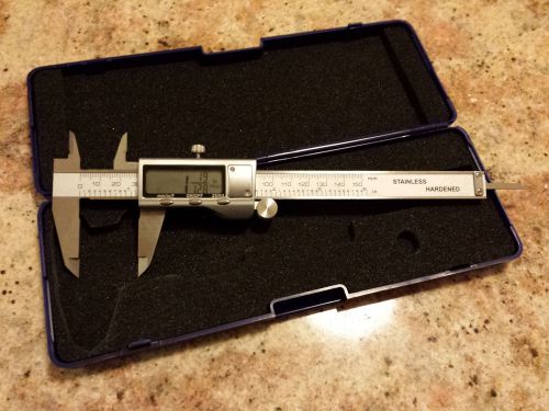 Free shiping 6&#034; Digital fractional Caliper mm/inch/f+case BLUE