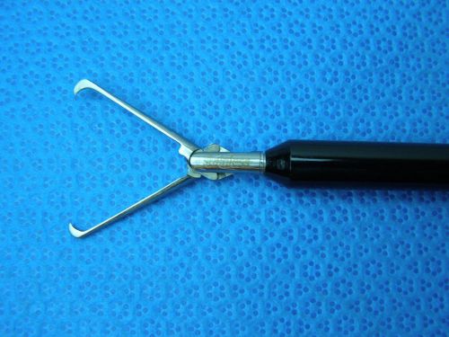 Mediflex Monopolar Tenaculum Forceps Rotating 10mm &amp;Cord Laparoscopy Instruments