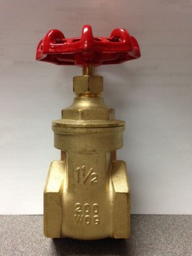 FULL PORT GATE VALVE 1-1/2 FIP X FIP BRASS  NOT LEAD FREE