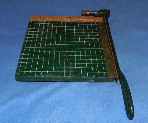 VINTAGE  MILTON BRADLEY IRON / WOOD  &#034;DANDY&#034;   PAPER CUTTER