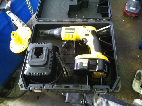 Dewalt DC520 kit with Extra Battery