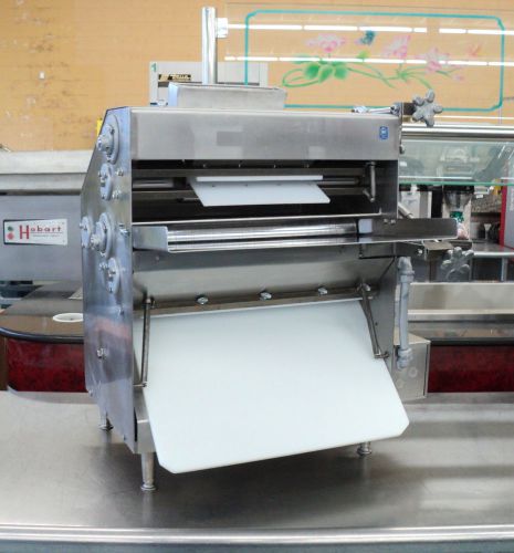 ACME Dough Sheeter Dough Roller Double Pass 21&#034; Cap. MRS11 Refurbished