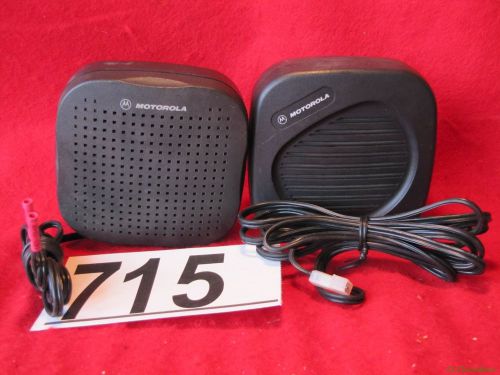 Lot of 2 ~ MOTOROLA RADIO EXTERNAL SPEAKERS w/ BRACKETS HSN4030A HSN4038A ~ #715