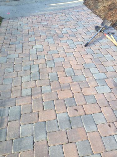 400 square feet of concrete pavers