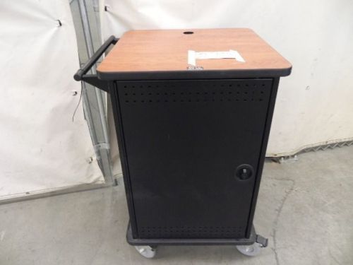 SPECTRUM IND. LAPTOP CHARGING STORAGE CART ON WHEELS - 16 BAYS - USED