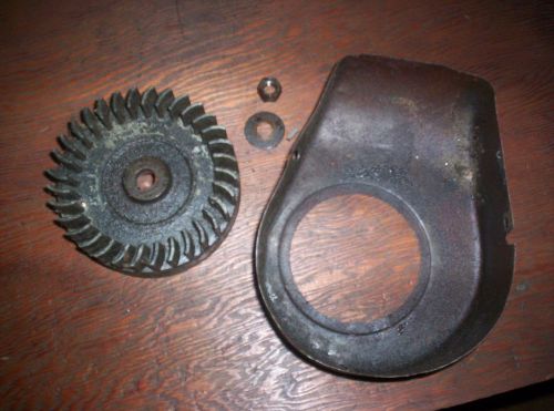 Original Briggs &amp; Stratton Gas Engine Model WMB Flywheel &amp; Nut All Good Fins !!