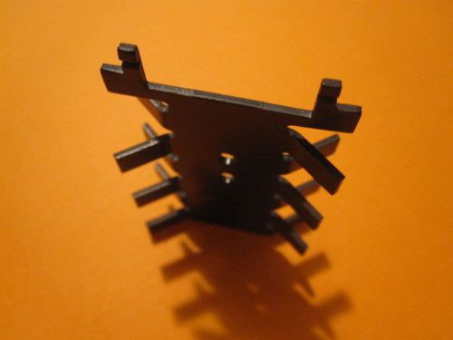 HEAT SINKS NTE497 HEAT SINK TO220