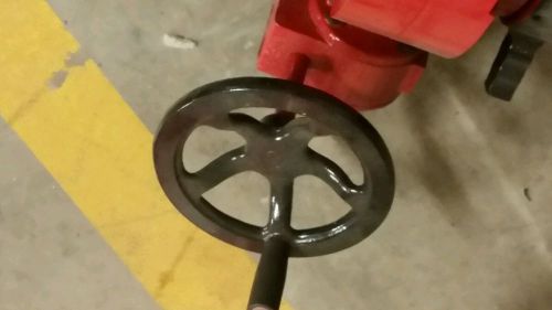 Fire truck gate valve