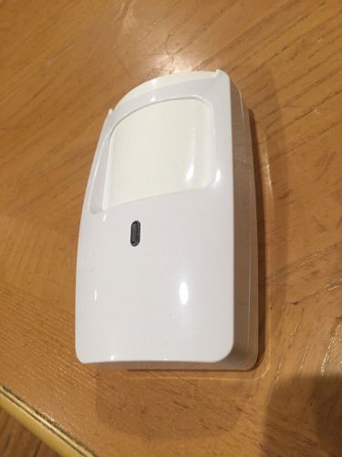 Honeywell Ademco C&amp;K  DT-720B Intellisense Dual Tec Pet Immune Motion Detector.