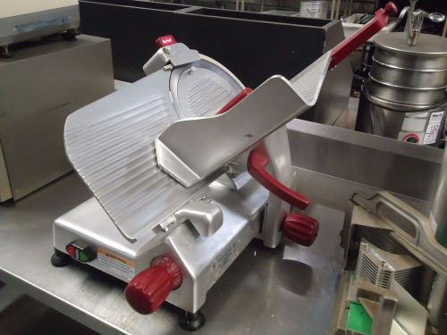 *USED* BERKEL 827A-PLUS 12&#034; DELI MEAT CHEESE SLICER - GRAVITY FEED -