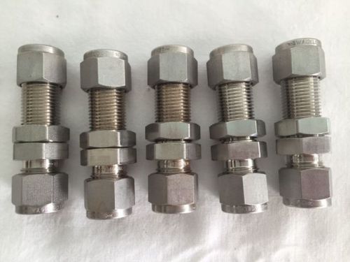 Swagelok 316 SS 3/8&#034; Bulkhead Coupling  5pc Lot New Free Shipping